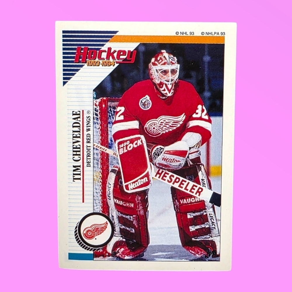 1993-94 Panini Hockey Tim Cheveldae Detroit Red Wings #254 Sticker